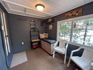 Lake Breeze Loons Landing Resort Cabin 4 - 1