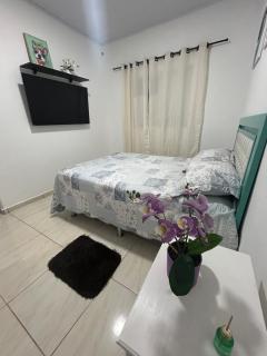 Casa inteira - 5 min da praia a pé - 5