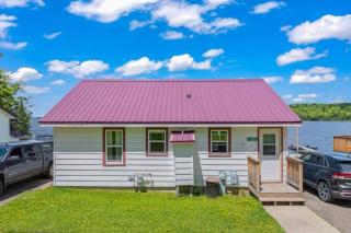 TB 2 Thunder Bay Resort Cabin 2 - 3