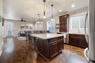 NEW 5 bedroom Family Oasis with Game Room, Near Downtown - 5