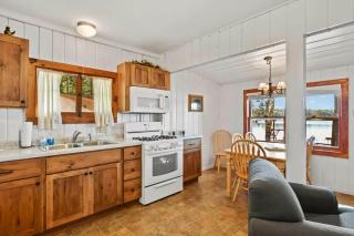 Whispering Waters Bayview Resort Cabin 4 - 1