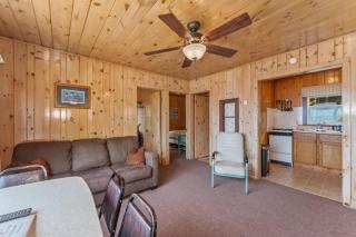 TB5 Thunder Bay Resort Cabin5 - 9