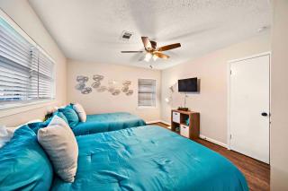 Pool 5 Star Large Deer Park home Super Host - 4