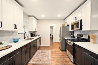 Pool 5 Star Large Deer Park home Super Host - 3