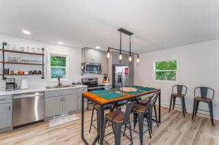 TB-13 Thunder Bay Resort Cabin 13 - Phelps - 0