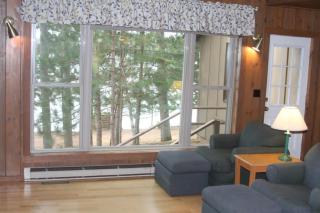 Bayview Resort Sunset Lookout Cabin 6 - 8
