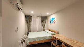 3508 Monthly Condo Skytrain Minutes away Full Kitchen and Bath! - 9