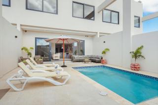 Luxury 4BR Pool Villa in Sandstone by Bocobay - 0