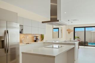 Luxury 4BR Pool Villa in Sandstone by Bocobay - 6