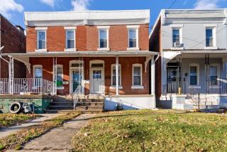 Moonbeam Suite-Private Room in Serenity Manor - 6