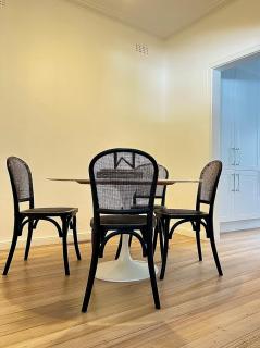 South Yarra Art Deco Luxe on the Botanic Gardens - 8