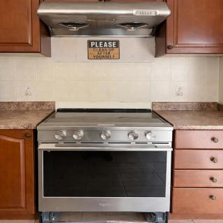 Private & Cozy Brampton Suite near Mount Pleasant GO! Shared Home with 3 Baths, Full Kitchen, WiFi, Laundry & Backyard Deck! Ideal for Work Trips, Long Stays & Solo Travelers! - 5