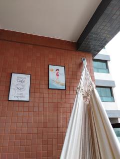 Apto inteiro - 2 qtos - vista mar total - 250 m da praia - 6