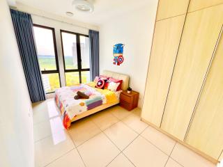 Legoland-Joyful Hero 3BR-10-12pax Near Ecobotanic Nice Pool city view - 5
