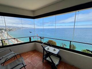 Experience Av San Martin and the Beach - 0