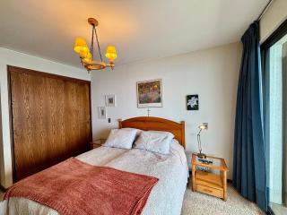 Experience Av San Martin and the Beach - 3