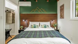 Hot Tub Lake Access Community Amenities Somerset Lodge by AvantStay - 7