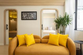 2 Bedrooms 4 guests Private Floor at Sathorn - 8