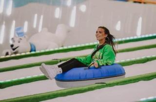 Modern Chalet, Hot Tub, Game Room, Theatre, Views 3 King Suites and Bunk Room, Great for Families and Friend Groups Alike, Unmatched Location 10 Mins to Gatlinburg, 24 Hr Hospitality, Seasonal Fireplace, Dog Friendly - 9