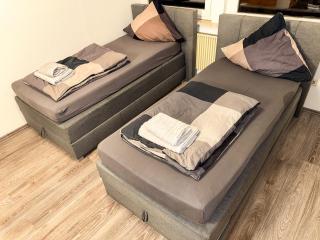 Ruhr Business Apartments Essen Apartment mit 7 Einzelbetten Privat - 1