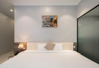 Diamond Light Hotel - 7