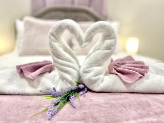 Maison Laurier, Modern 5B4B Home Inc BSMT Free parking, Close to trails - 5