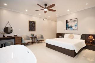 Diamond Light Hotel - 0