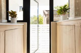 Studio for 3 Guests with Kitchen at Center Sathorn - 9