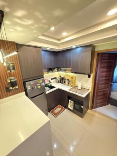 LM50L2 horizon101 cebu - 7