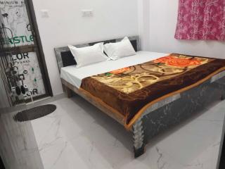 Hotel O Shyam Kripa - 8