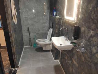 Hotel O Shyam Kripa - 2