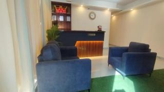 Hotel O Royal Treat - 7