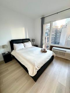 5 mins to Midtown Central New Luxury Corner 2b2b Apt with Amazing City View - 5