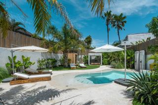 Berawa Breeze - Chic 4BR Beachside Oasis with Sauna - Canggu - 7