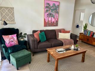 Sunshine Four - Salisbury - 0