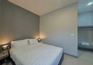 โรงแรมหลังสวนเพลส Langsuan place Hotel - 4