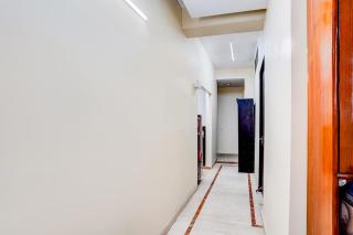 FabHotel Sarala Residency - 1