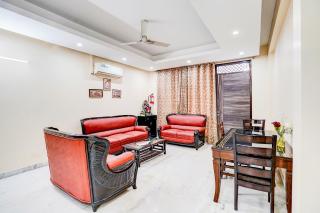 FabHotel Sarala Residency - 4