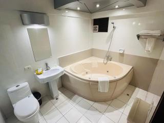 Royal Garden Hotel - 6