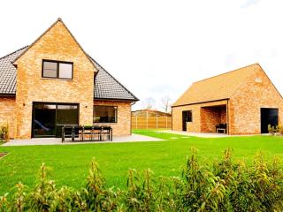 Luxury holiday home in Zwevezele - 8