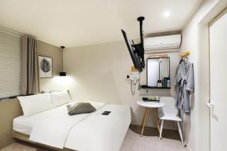 Hotel Yam Bucheon Station - 7