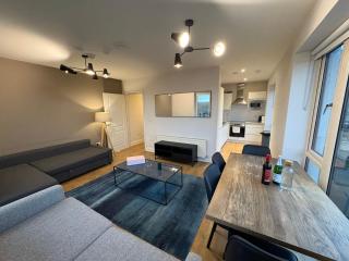 Luxurious Entire Guest House with Grand Living Space and Panoramic Balcony Views - 1