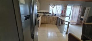 Tuvawa Luxury Suites - 2