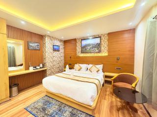 The Potala Hotel Near TV Tower - 9