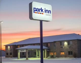 Park Inn by Radisson Ortonville - 0