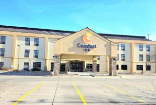 Comfort Inn Ottawa Kansas - 9