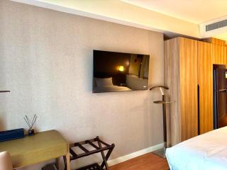 The Residences at Novotel Tower - 6