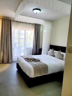 United Kenya Club - 7