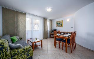 Perfektes Apartment zum Tennis spielen und nur 200 Meter zum Strand - 8