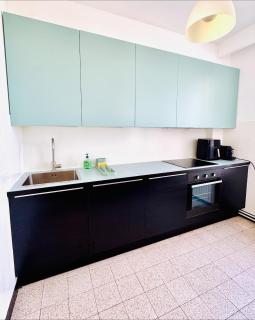 Bright apartment Antwerp Central Station - 7